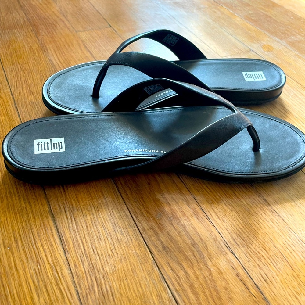 Black Fit Flop leather sandals size 11